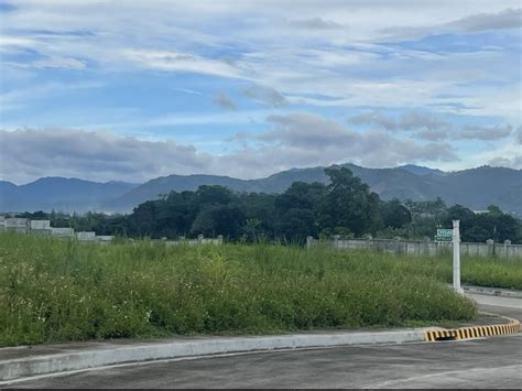 Lot For Sale in Tayabas, Quezon .
